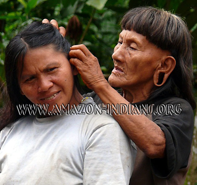 Huaorani Tribe Women